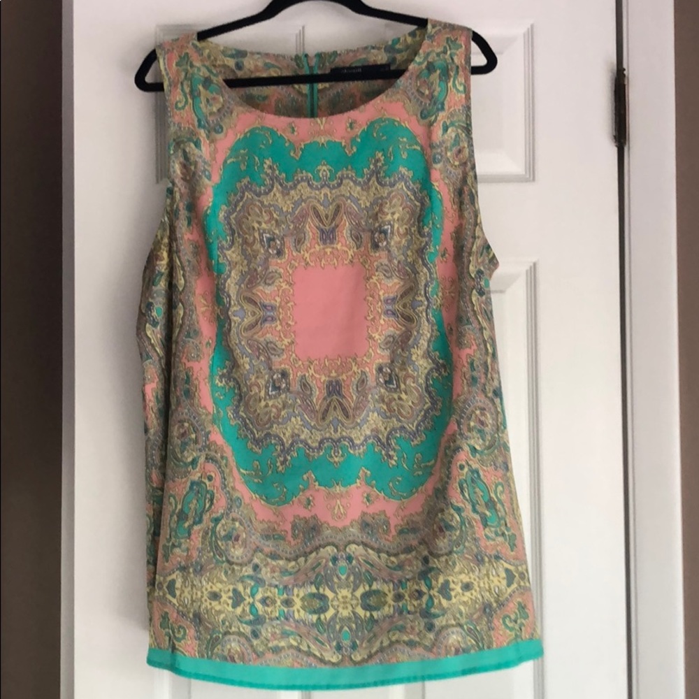 Plus size sleeveless top